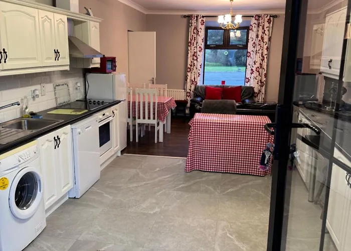 Reelin Bar بيت للعطل